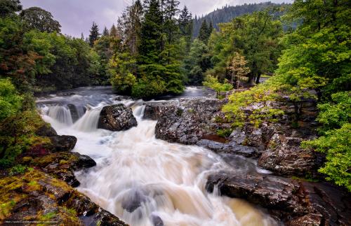 540543_waterfall_at_betws-y-coed_snowdonia_wales_g